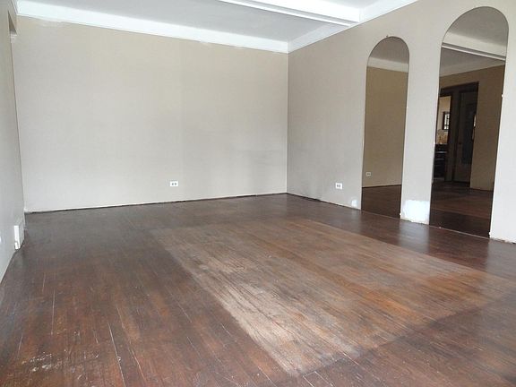 3rd image of 1762 White St