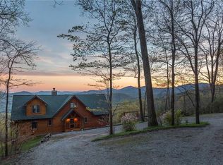 811 Raven Rdg, Old Fort, NC 28762