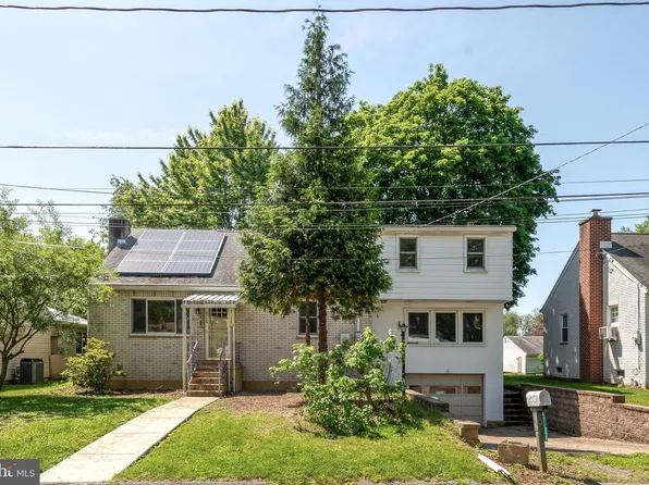 4713A Marblehead St, Harrisburg, PA 17109