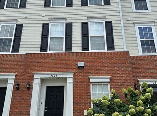 2622 Calgary, Lexington, KY 40509