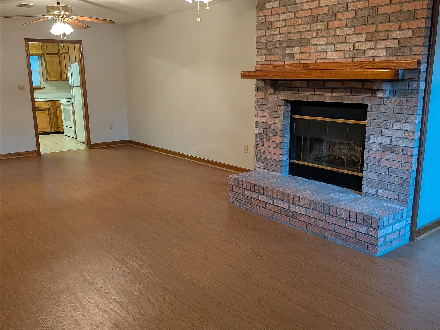 2 bed, 1240 sqft, $1,195 — Photo 2