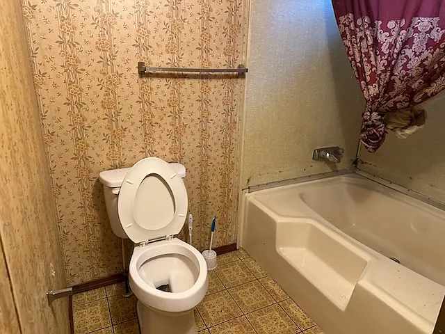 110 Sandy Springs Ln #1 — Photo 9