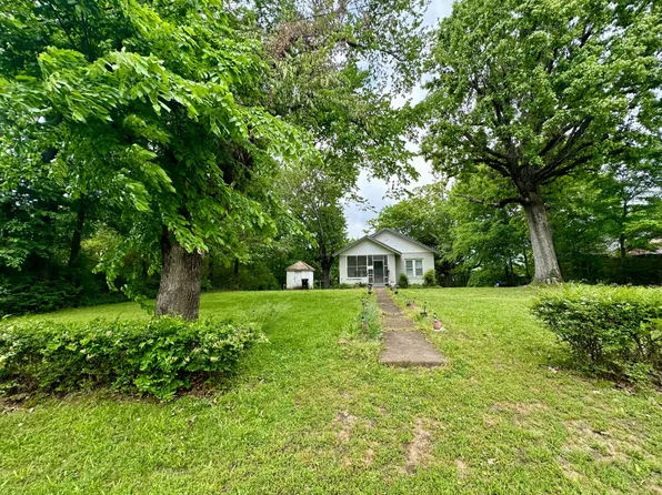 1207 Newberry Rd, Pocahontas, AR 72455