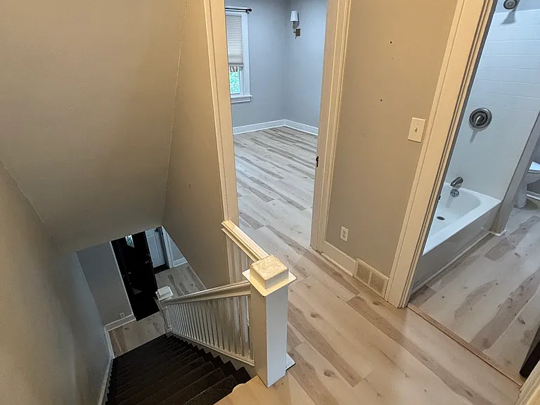 7227 Whipple St — Photo 21