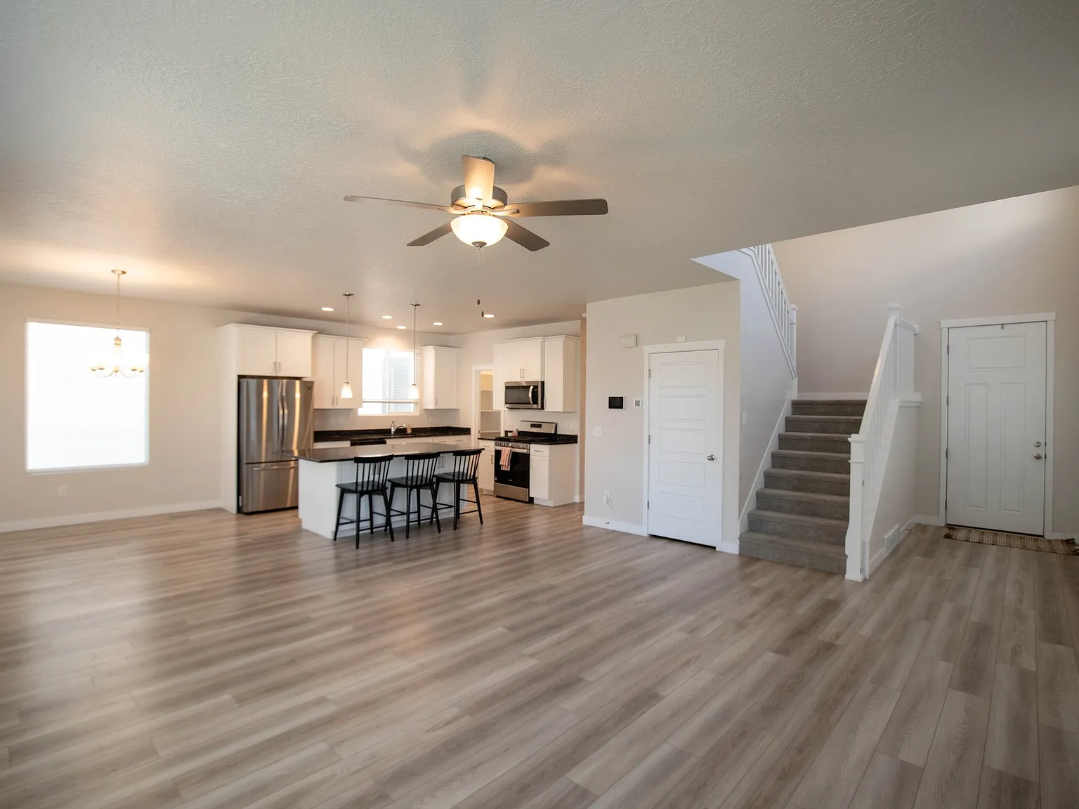 4-Bed / 3.5-Bath Home Near Saratoga Springs | Finished Basement + Fenced Yard — Photo 3