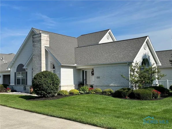 1033 Cherokee Dr, Wauseon, OH 43567