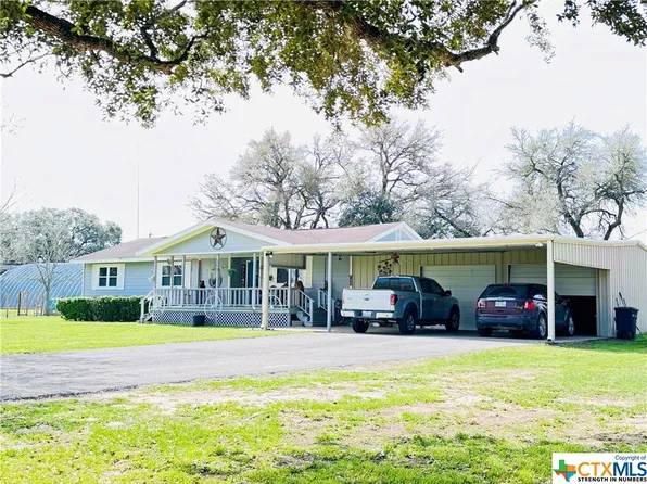 5271 State Highway 111 E, Yoakum, TX 77995