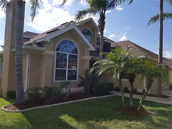 2nd image of 2042 El Campo Ave