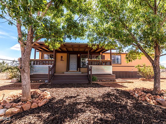 5th image of 4933 S SAN CARLOS Avenue