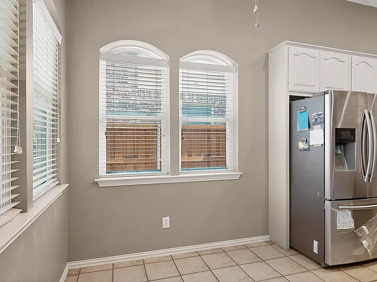 3513 San Paula Dr — Photo 20