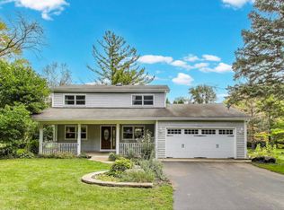 6722 Indian Ln, Long Grove, IL