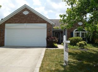 3915 Madeline Ln, Carmel, IN 46033
