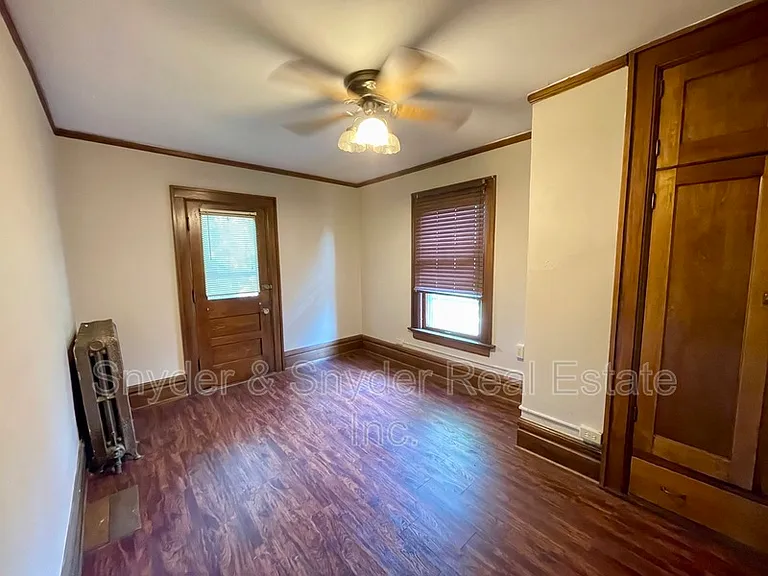 27 Casterton Ave #1 — Photo 16