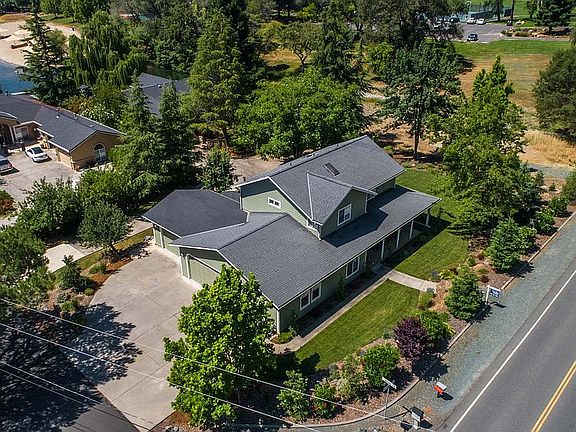 2nd image of 18881 Wildflower Dr