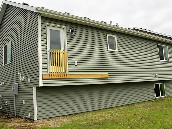 2nd image of 1115 46th Ave S