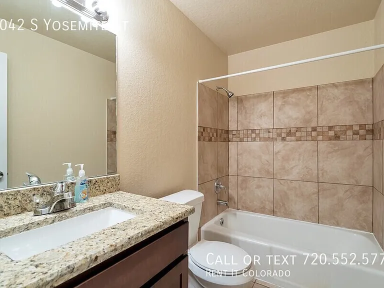 4042 S Yosemite St — Photo 11