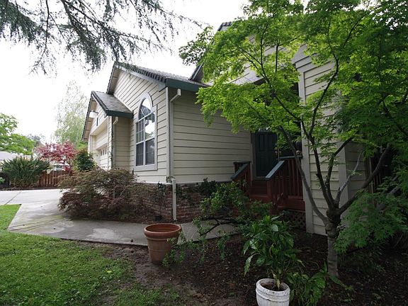 5th image of 3900 Green Forest Ln