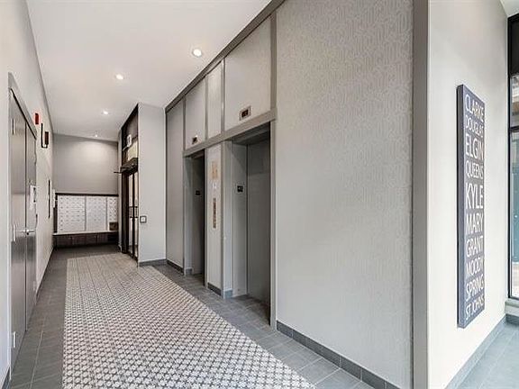4th image of 2525 Clarke St #416