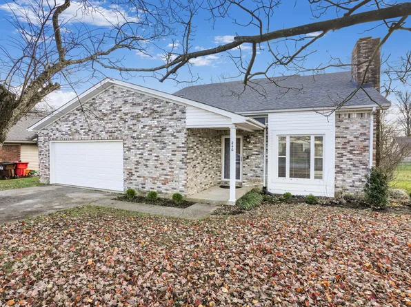 240 Applegrove Dr, Nicholasville, KY 40356