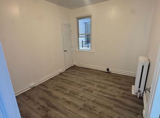 16 Pier St APT 2, Yonkers, NY 10705