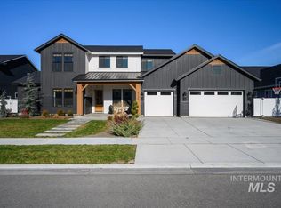 8440 W Sparks Lake Dr, Boise, ID 83714