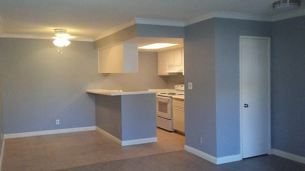 Sycamore Park Apartments — Photo 2