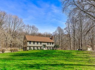 94 Branch Hill Rd, Preston, CT 06365