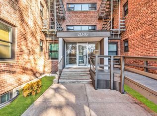 213-05 75th Avenue #4N, Oakland Gardens, NY 11364