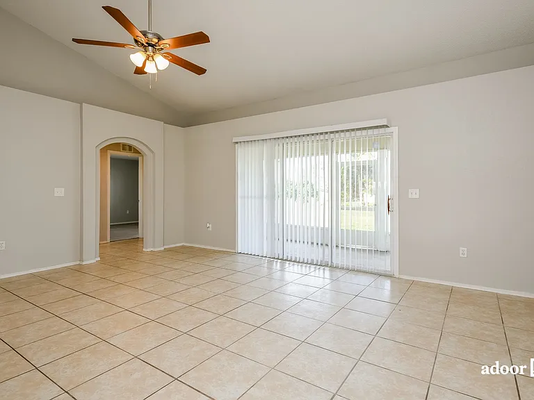 823 Terranova Rd — Photo 7