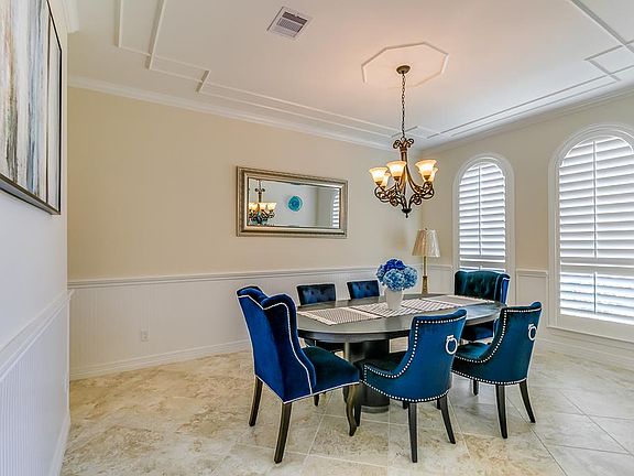 4th image of 26306 Middlecrest Hill Ct