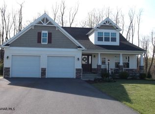 311 Jessica St, Hollidaysburg, PA 16648