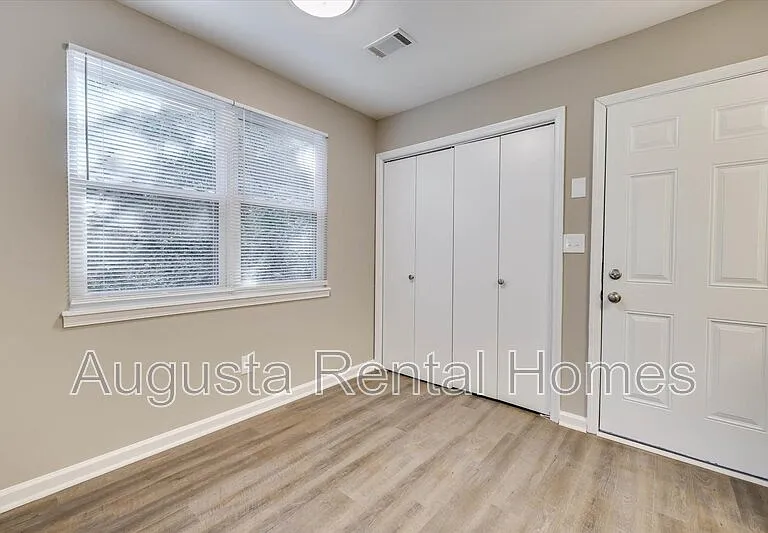 306 W Buena Vista Ave — Photo 12