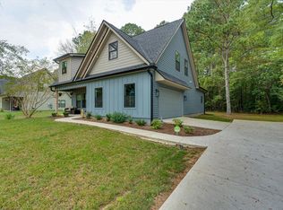 278 Dry Valley Rd, Rossville, GA 30741