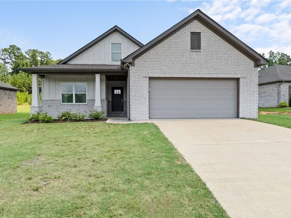 5110 Summerfield Dr E, Tuscaloosa, AL 35404