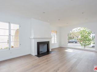 8348 W 4th St, Los Angeles, CA 90048