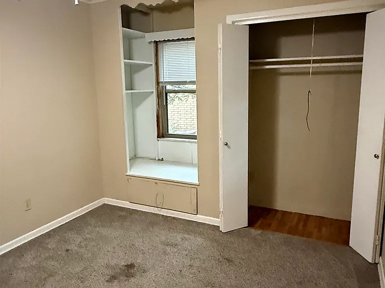 311 N Rosalee St — Photo 26
