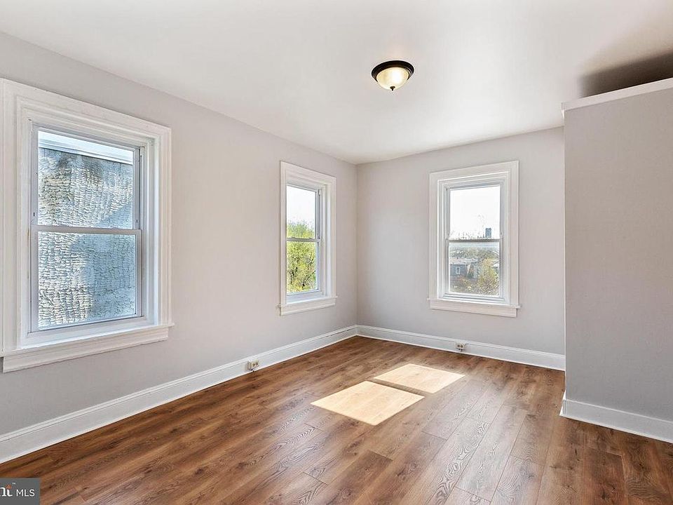 back bedroom