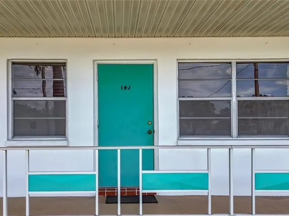 6055 21st St N APT 14, Saint Petersburg, FL 33714