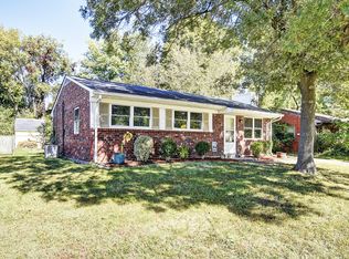 6003 Toebbe Ln, Louisville, KY 40229