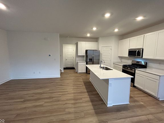 3rd image of 17358 Wellburn Dr