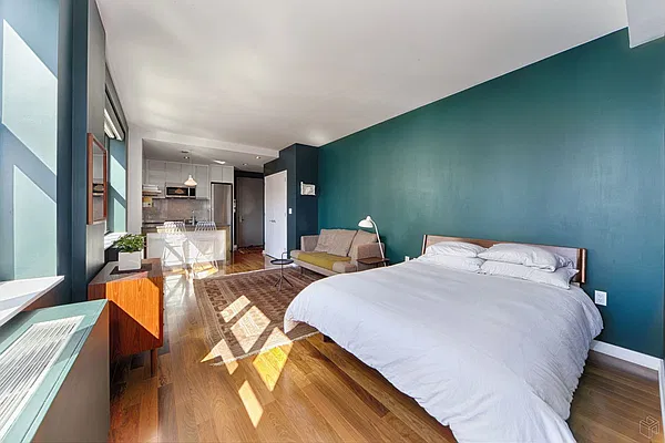 Rented by Halstead Real Estate | media 1