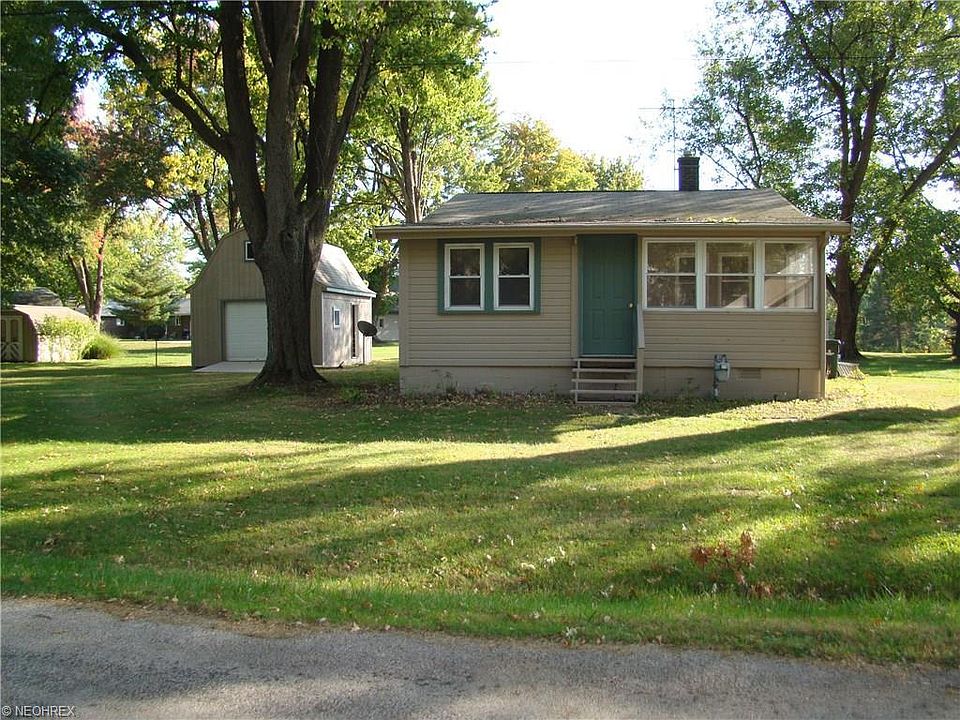 1st image of 4501 Howard Dr