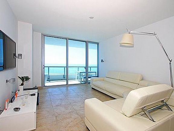 5th image of 6799 Collins Ave APT 1204