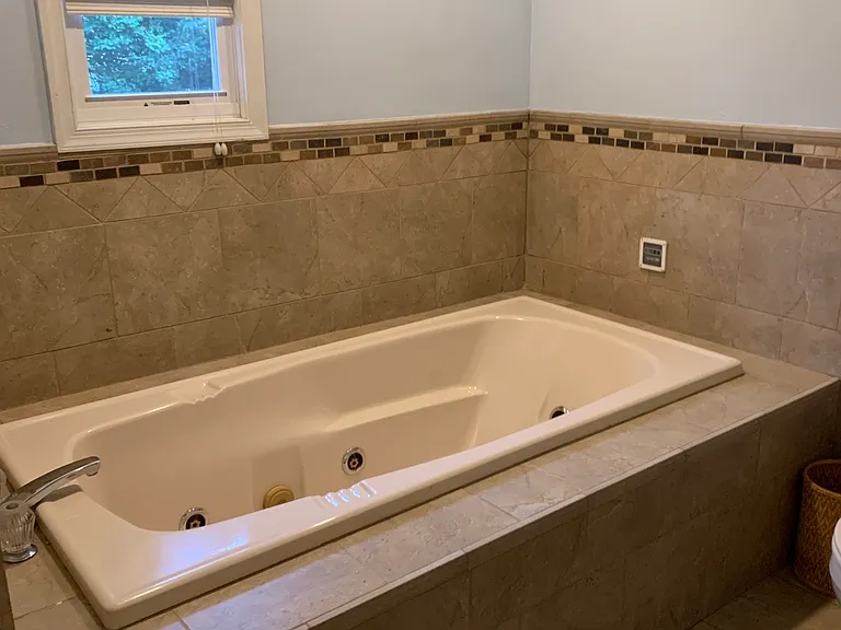1206 Oak Ave — Photo 4