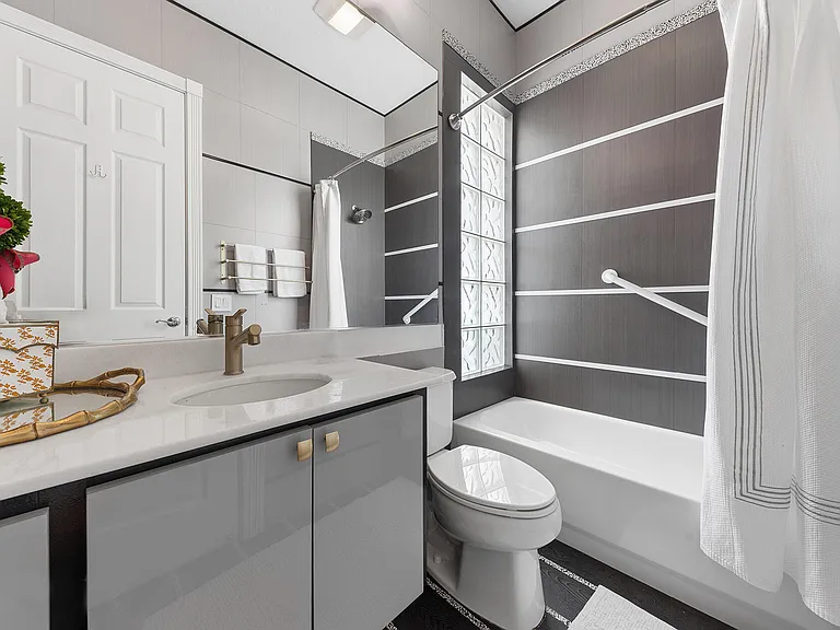 7808 Quida Dr — Photo 18
