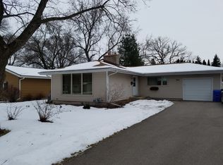 802 W Dean Ave, Monona, WI 53716