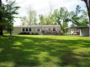 150 Woodway Dr, Magnolia, TX 77355