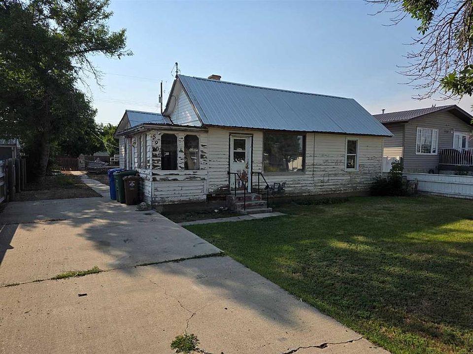 1st image of 5906 E 54th St