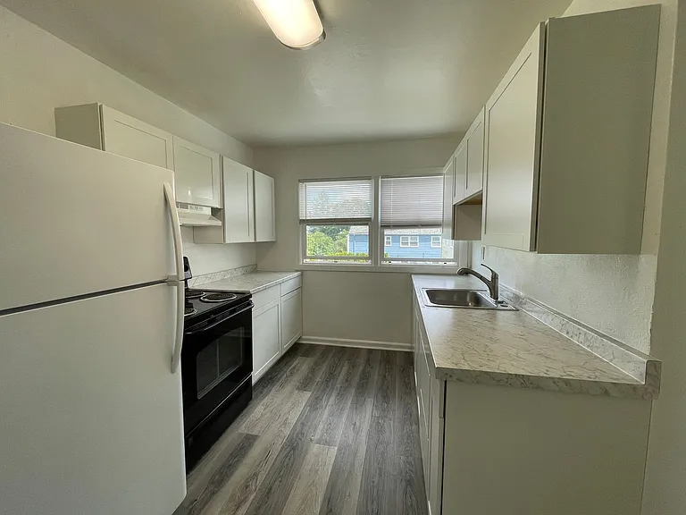 303 N Rosa Parks Way #C — Photo 3