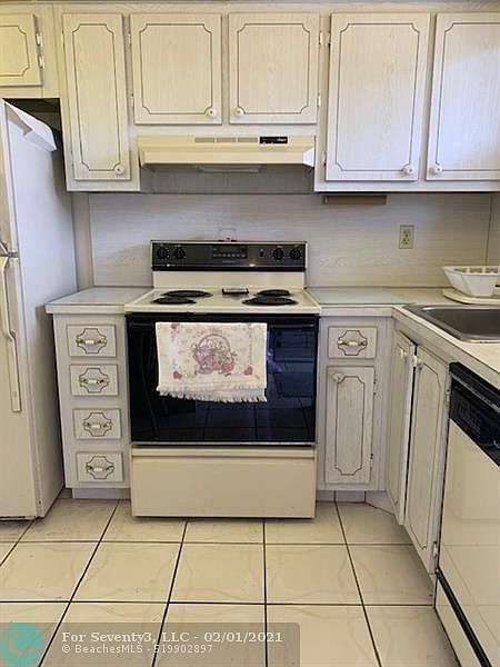 1st image of 8881 Sunrise Lakes Blvd APT 211